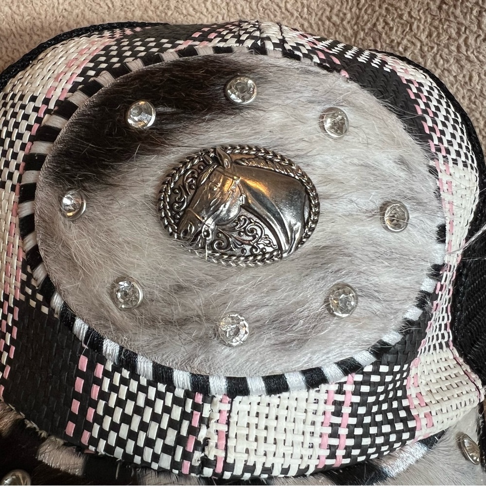 Western Motif Baseball Truckers Hat